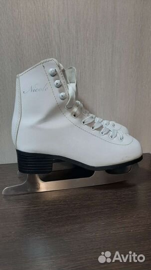 Коньки фигурные 33 размер
