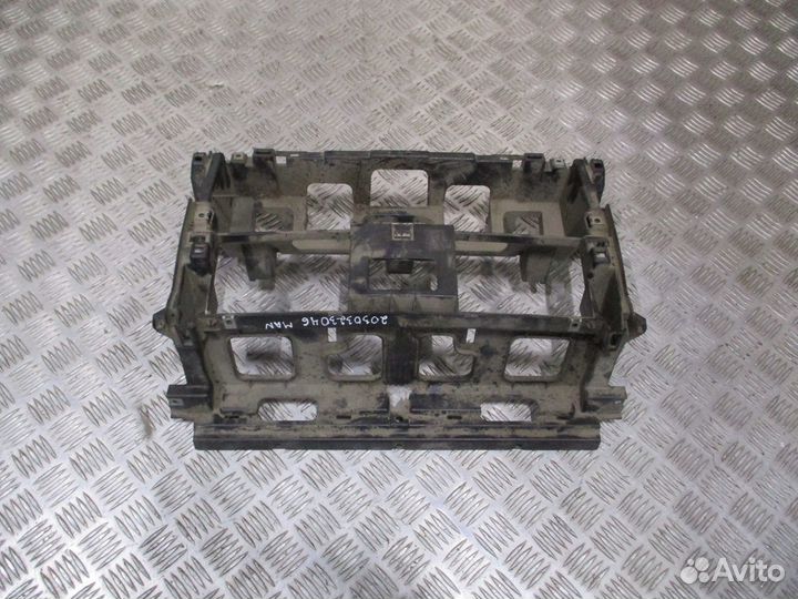 Кронштейн торпедо MAN 81617016316