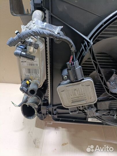 Радиатор двс Volvo V70 BW