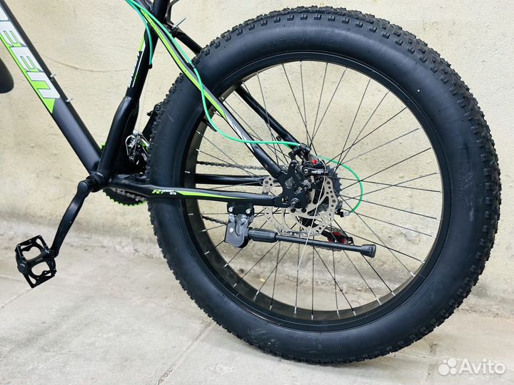 Фэтбайк 26R 2023г (черно-зеленый)