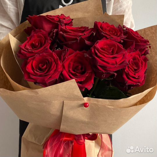 Букет из красных роз