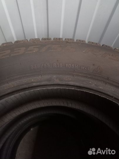 Pirelli Ice Zero 235/55 R19