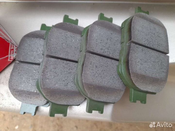 Тормозные колодки передние, задние toyota/lexus