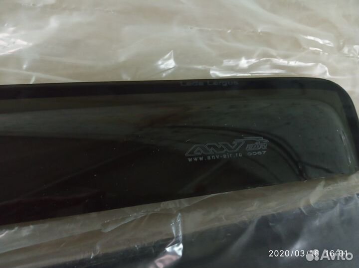 Лада Ларгус 2012- Ветровики (дефлекторы окон)