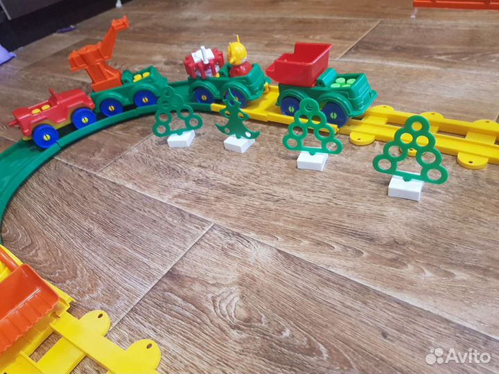 Развивающие игрушки