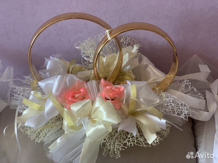 Свадебные украшения на машину