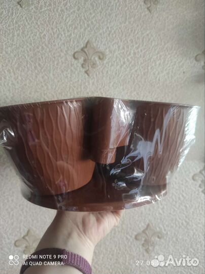 Кашпо горшок для цветов