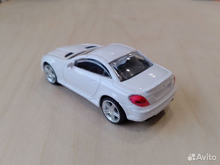 Mercedes Benz SLK55 AMG