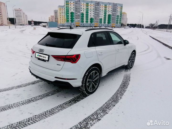 Audi Q3 2.0 AMT, 2021, 22 000 км