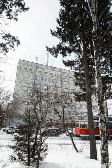 Здание, 4098 м²