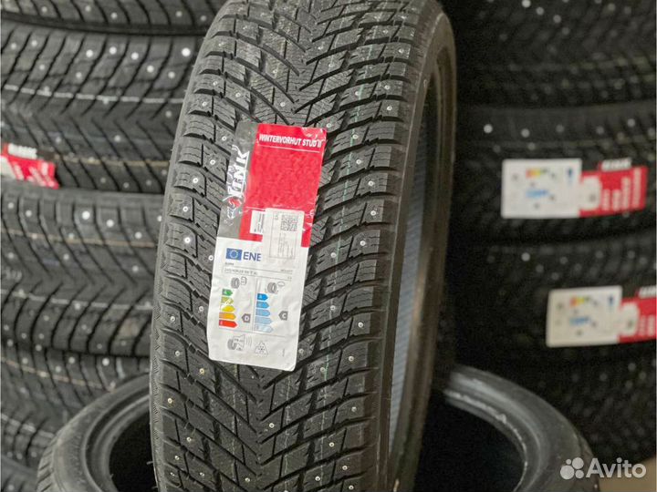 iLink Wintervorhut Stud II 245/40 R20 135T