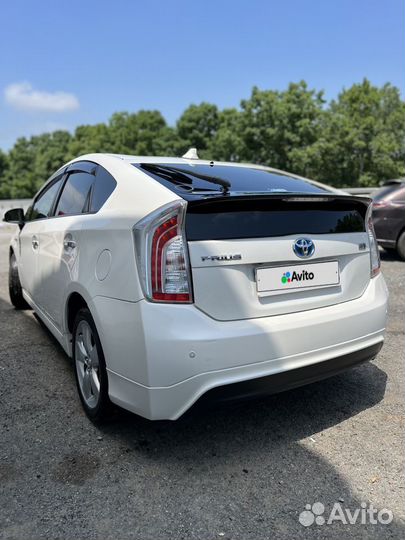 Toyota Prius 1.8 AT, 2013, 138 000 км