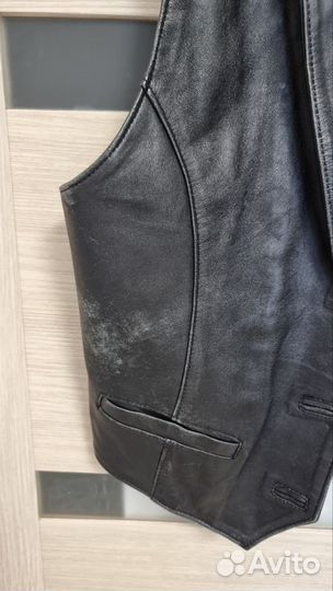 Жилетка женская кожаная