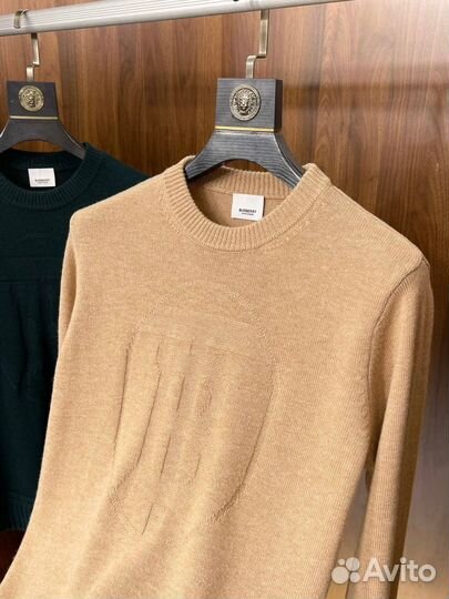 Свитер Burberry в наличии