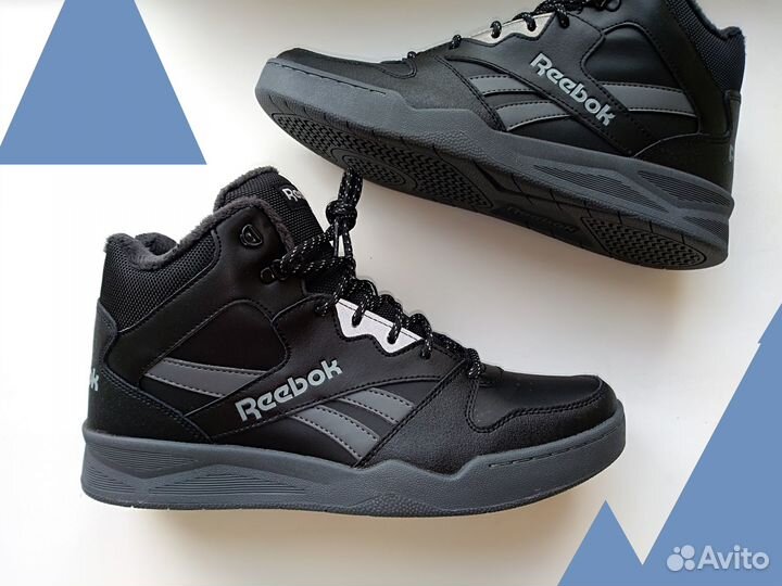 Ботинки новые оригинал reebok BB4500