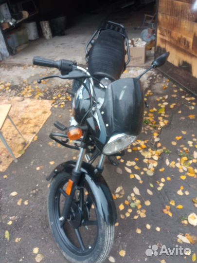 Мотоцикл bajaj Boxer