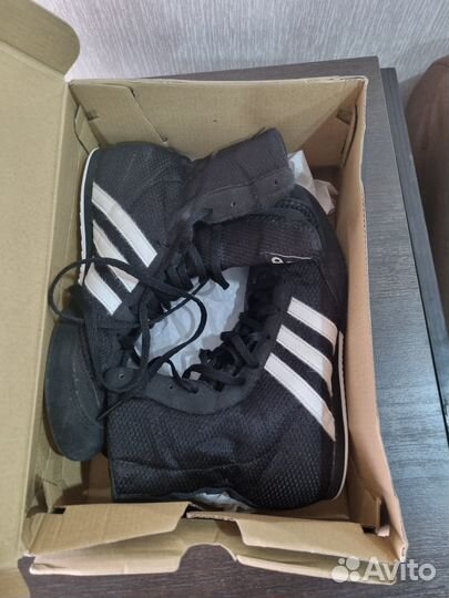 Боксерки adidas box hog 2
