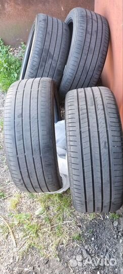 Bridgestone Alenza 001 255/45 R20