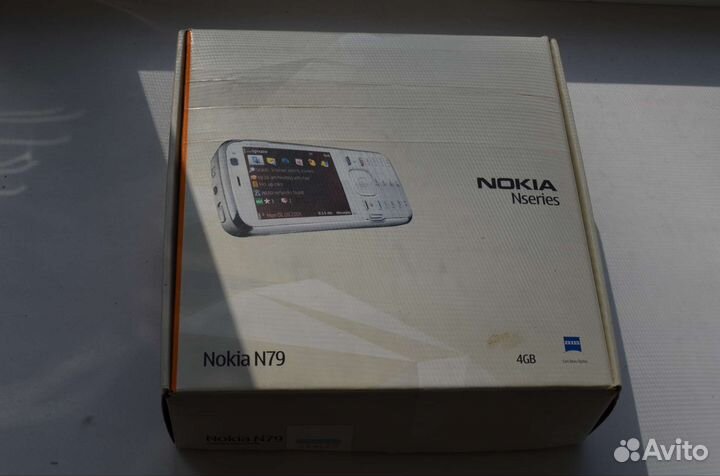 Nokia n79
