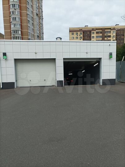 Машиноместо, 14 м²