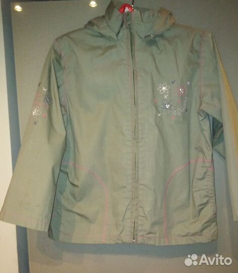 Ветровки для девочки