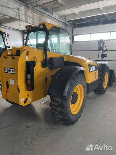 Телескопический погрузчик JCB 531-70 Agri, 2021