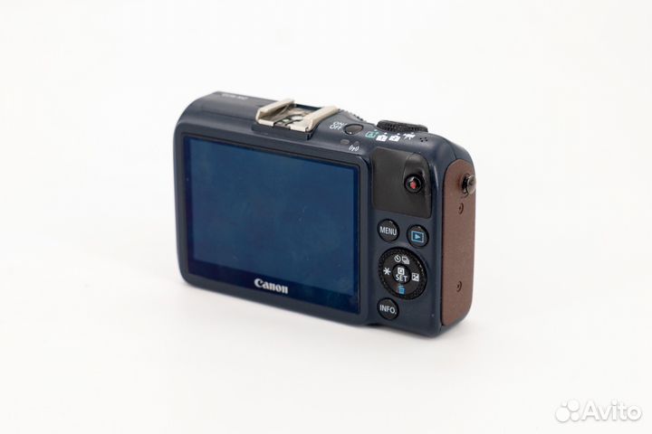 Canon EOS M2 Body