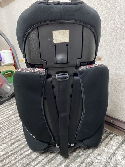 Автокресло с изофикс