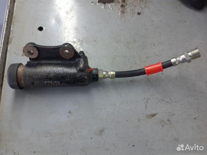 Цилиндр сцепления волга