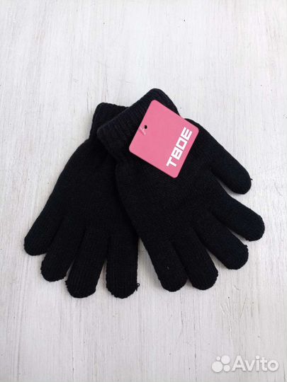 Перчатки теплые новые