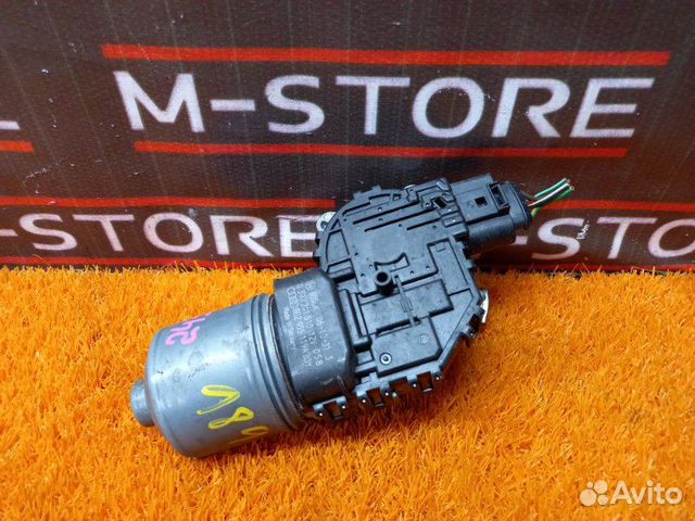 Мотор стеклоочистителя передний Audi A4 B7/8E BWE