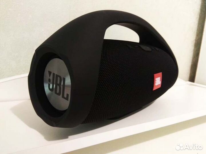 Колонка JBL Boombox