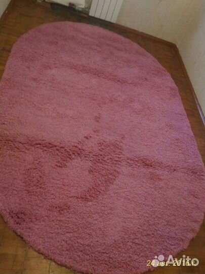 Красивый пушистый ковер