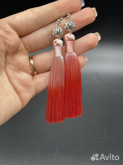 Сережки кисточки