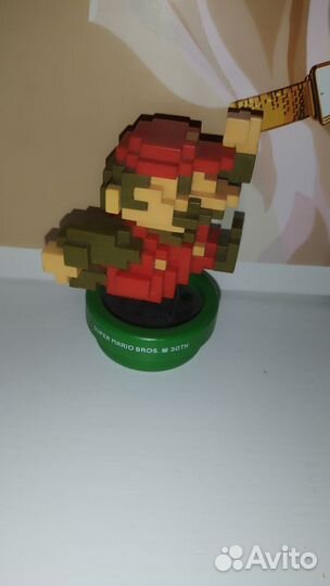 Amibo Mario 8-бит из набора 30 лет Марио Редкая