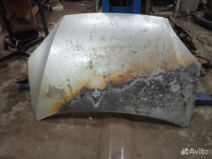 Капот Ford Focus 2 2005-2008