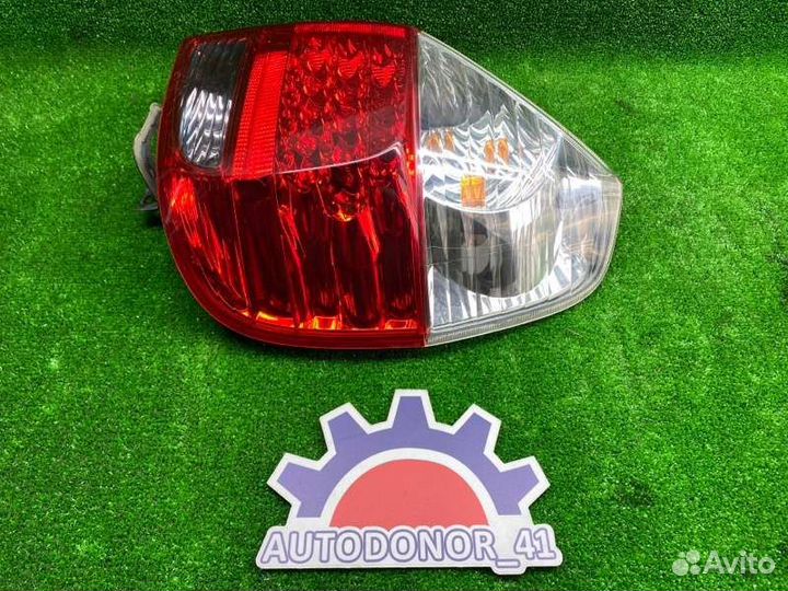 Стоп задний правый Honda Fit GD2 L13A 2005-2007