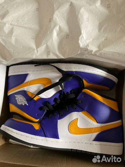Nike air jordan 1 high lakers