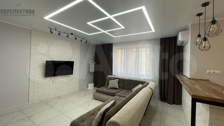 3-к. квартира, 92 м², 7/15 эт.