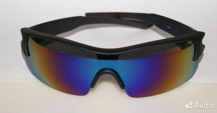 Солнечные очки мужские