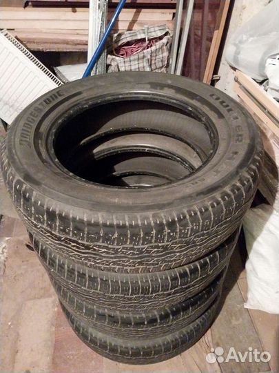 Bridgestone Dueler H/T 225/65 R17