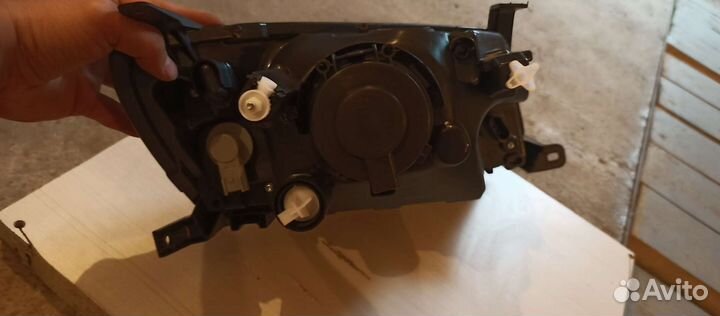 Фара ваз granta