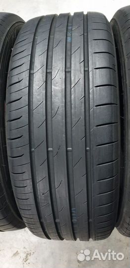 Toyo Proxes Comfort 205/55 R16 94V