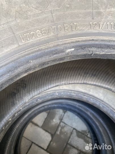 Toyo Open Country A/T 285/70 R17