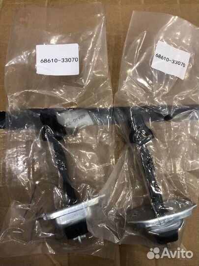 Ограничитель двери camry 40