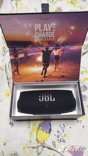 Беспроводная колонка JBL Charge 5 Black