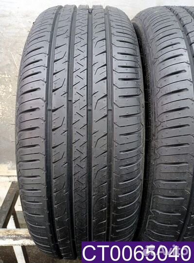 Goodyear EfficientGrip Performance SUV 225/55 R19 96T
