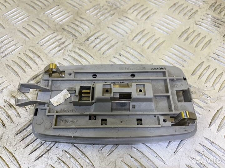 Фонарь салона (плафон) Lexus Rx 330 (U3) Ii