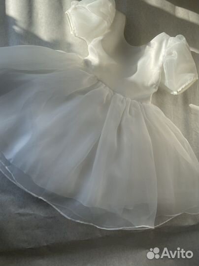 Нарядное платье новое 110