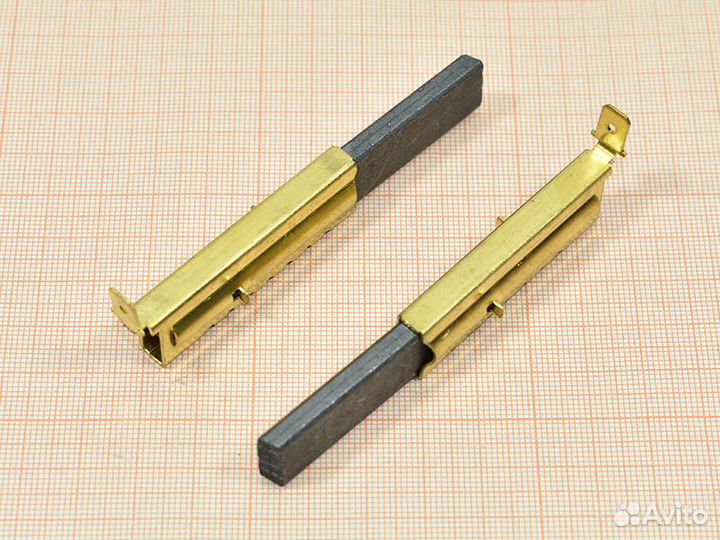 Щетки двигателя 5x13.5 мм, Sandwich, в металлическ